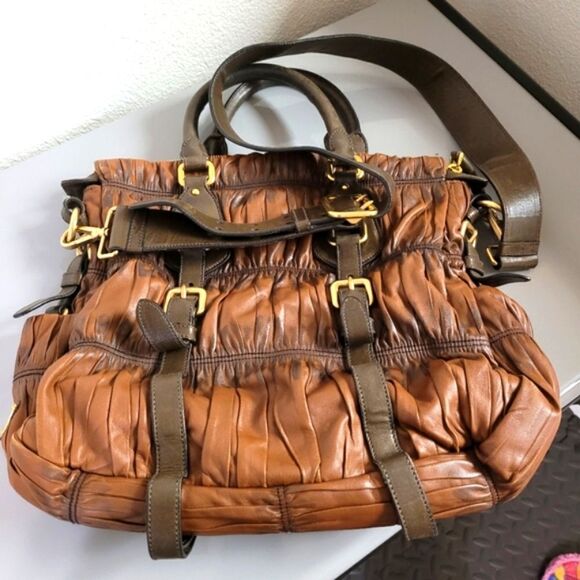 PRADA Tessuto Nappa Gaufre Messenger Bag - Picture 1 of 10